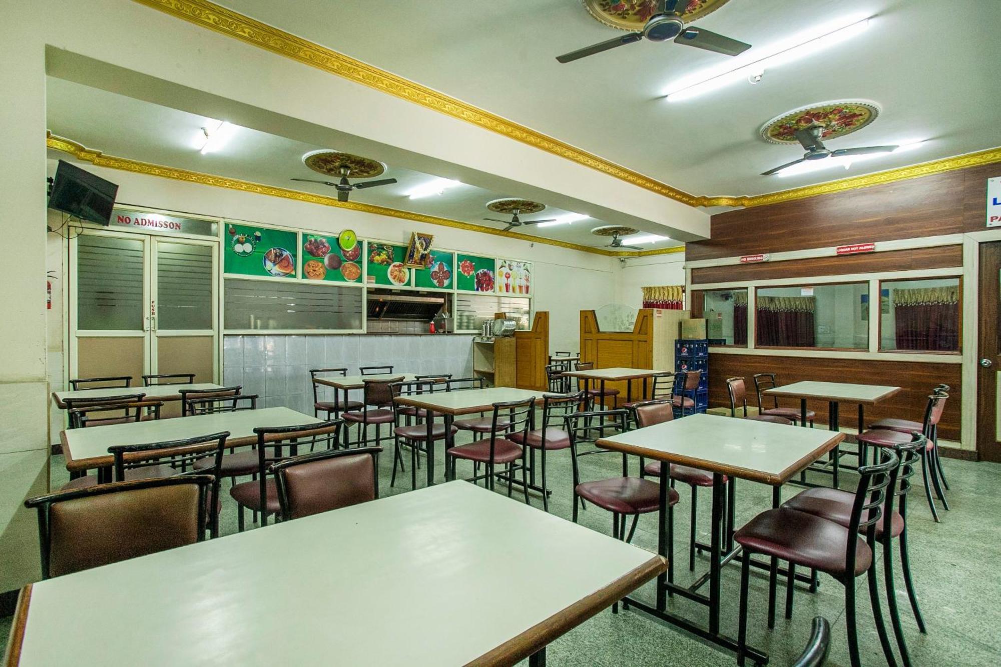 Hotel O Royal Residency Near Hare Krishna Hill Jālahalli Extérieur photo